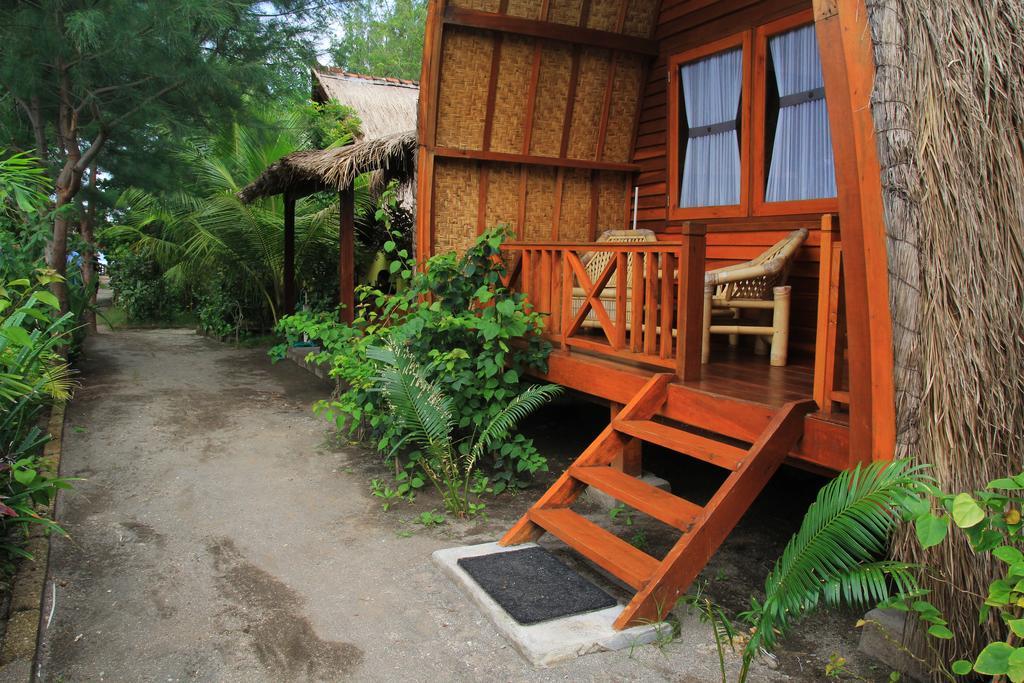 Damai Bungalows Гили Еър Екстериор снимка
