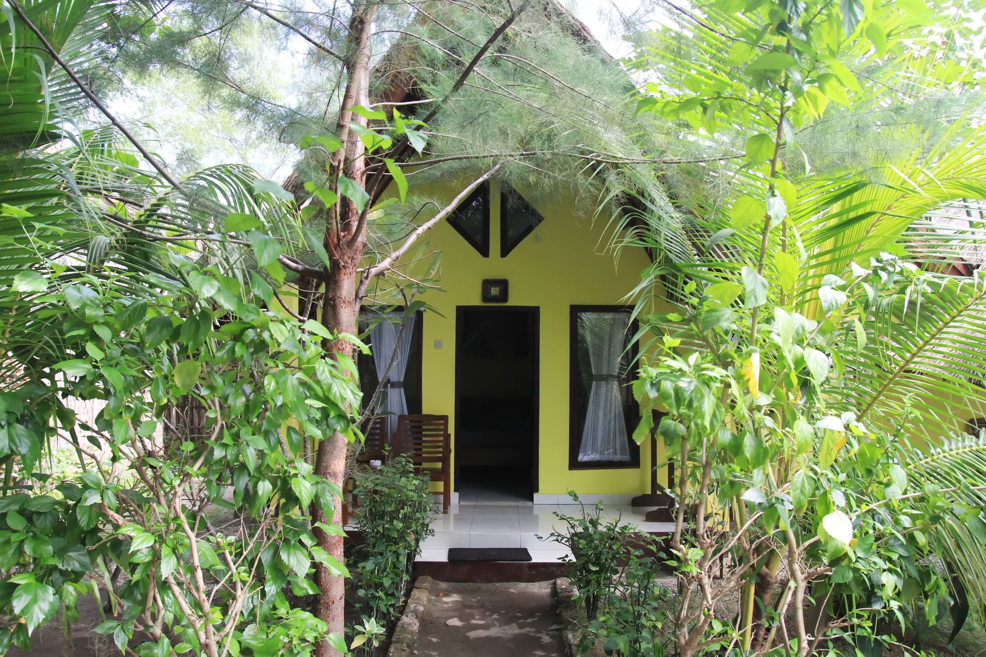 Damai Bungalows Гили Еър Екстериор снимка